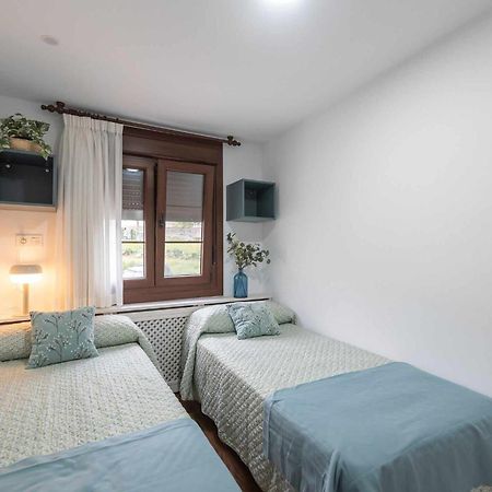 Apartamentos La Corrada De Andrín מראה חיצוני תמונה