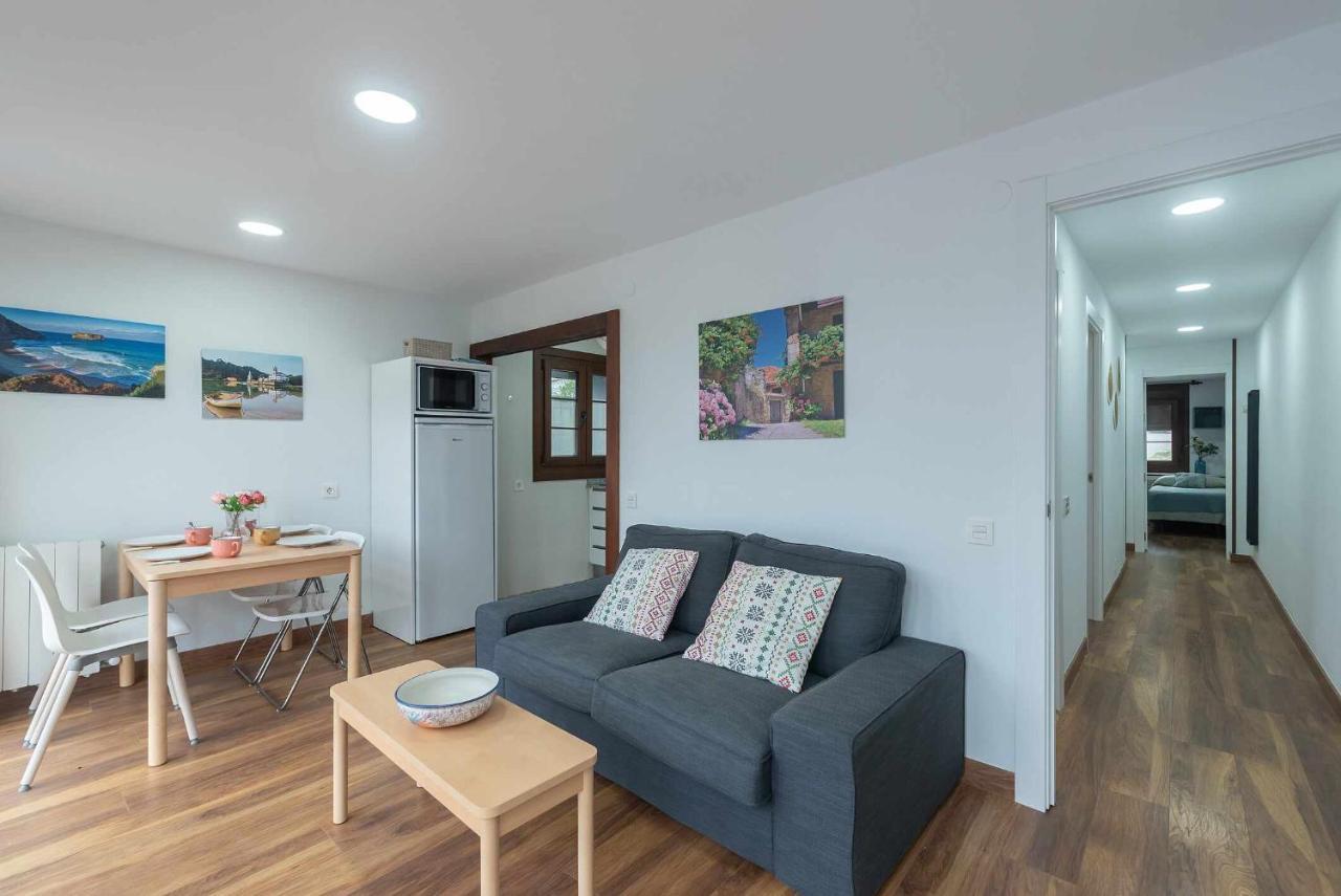 Apartamentos La Corrada De Andrín מראה חיצוני תמונה