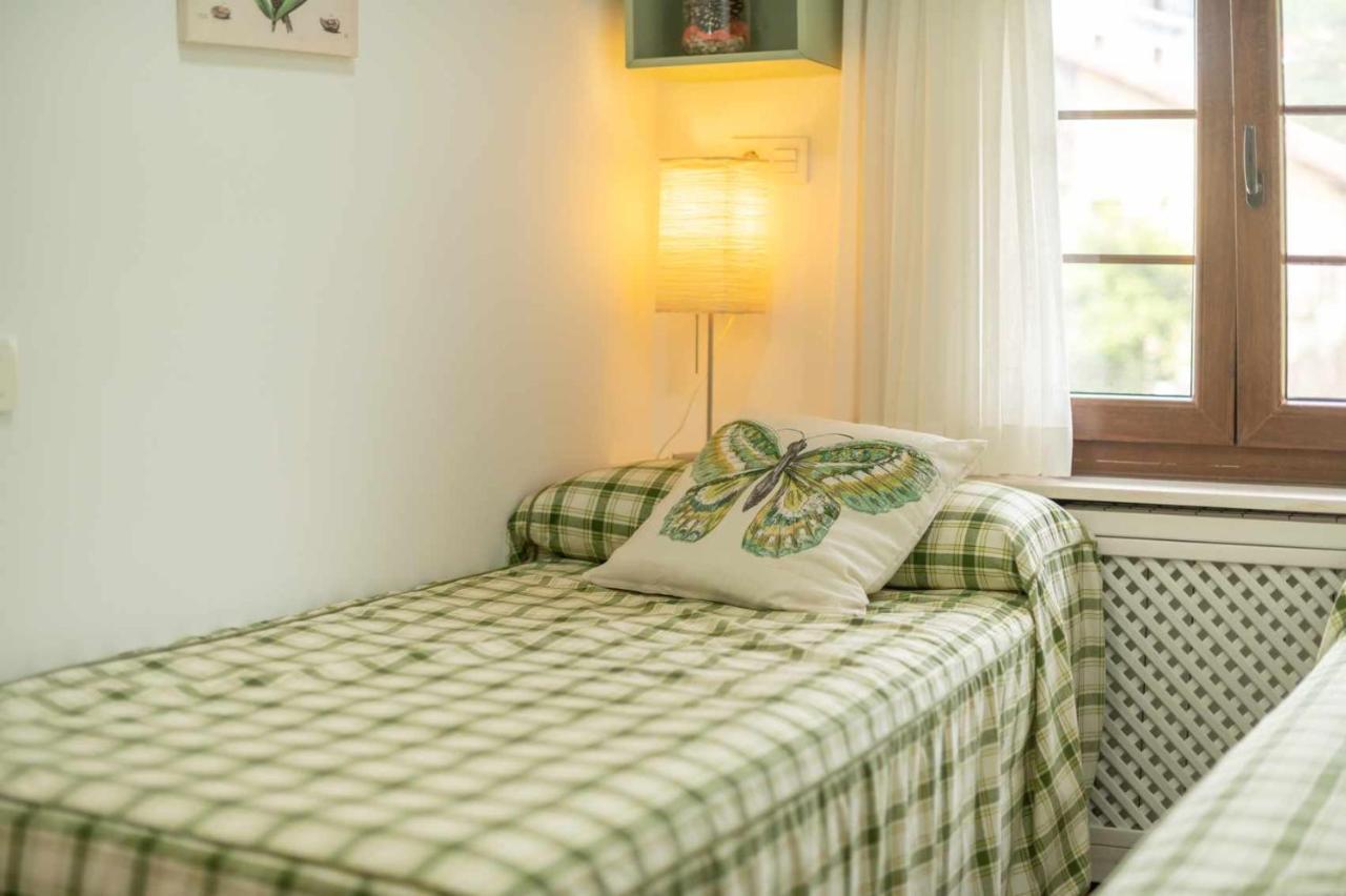 Apartamentos La Corrada De Andrín מראה חיצוני תמונה