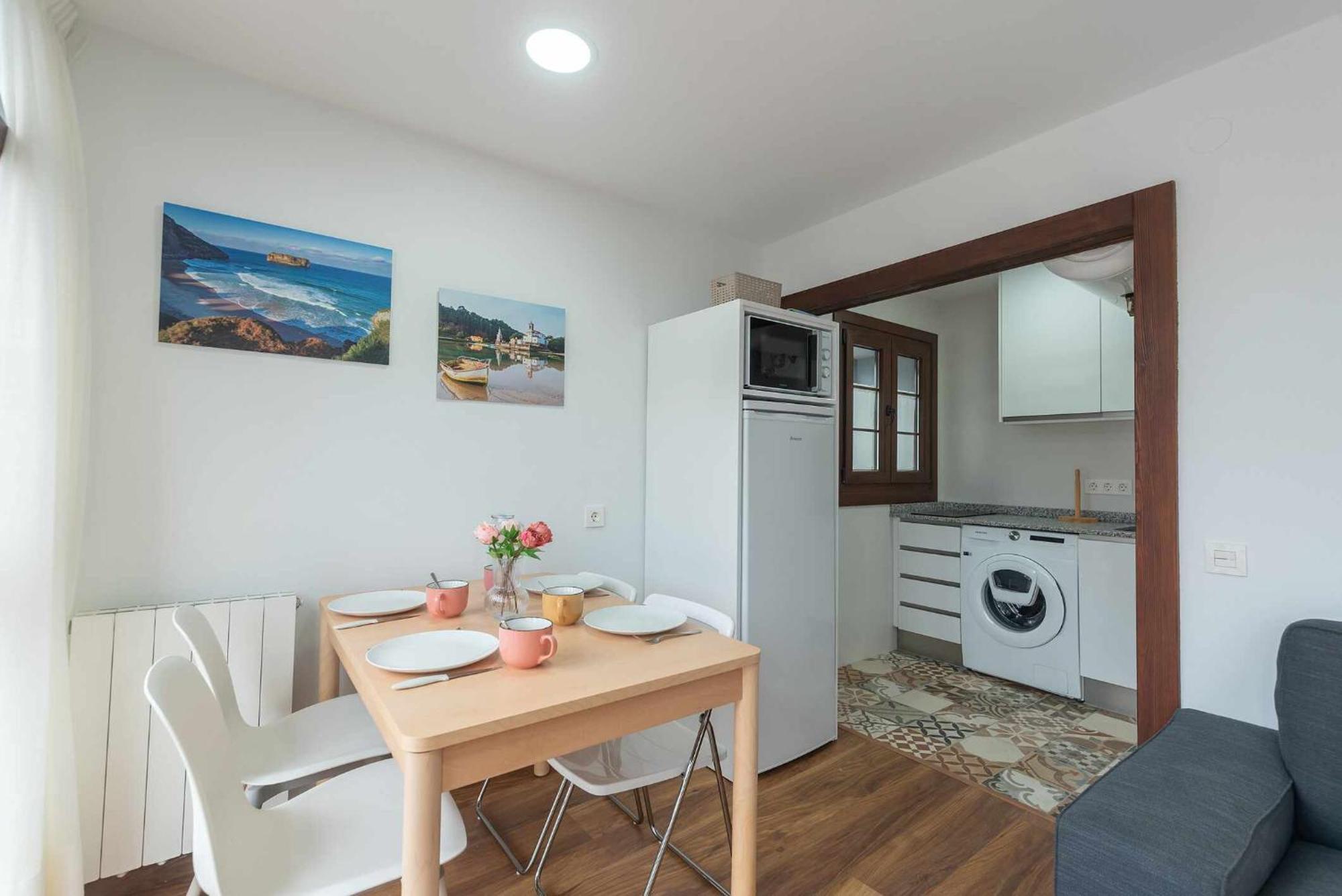 Apartamentos La Corrada De Andrín מראה חיצוני תמונה